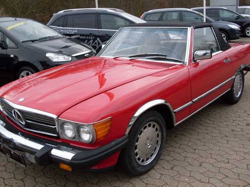 Mercedes-Benz Verkauft : 560 SL W107 Automatic , Roadster/ Klima/ Leder/ TOPZUSTAND
