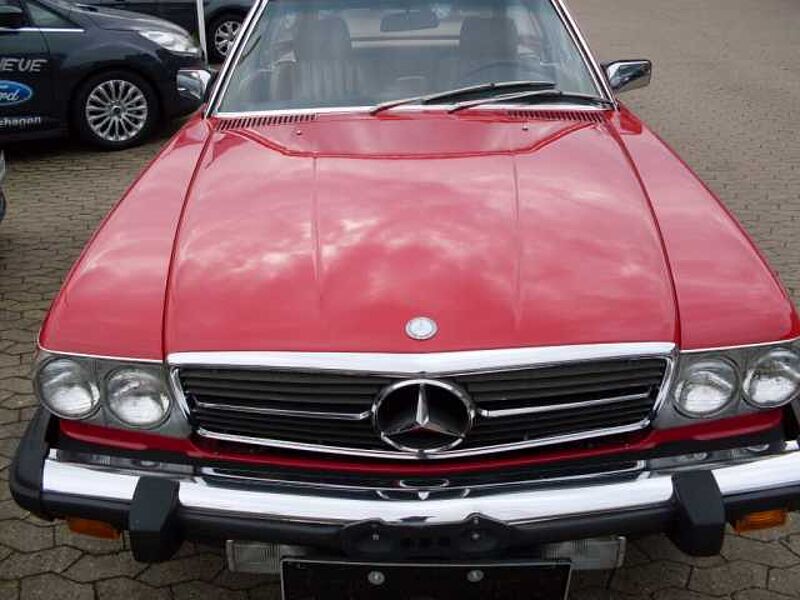 Mercedes-Benz Verkauft : 560 SL W107 Automatic , Roadster/ Klima/ Leder/ TOPZUSTAND