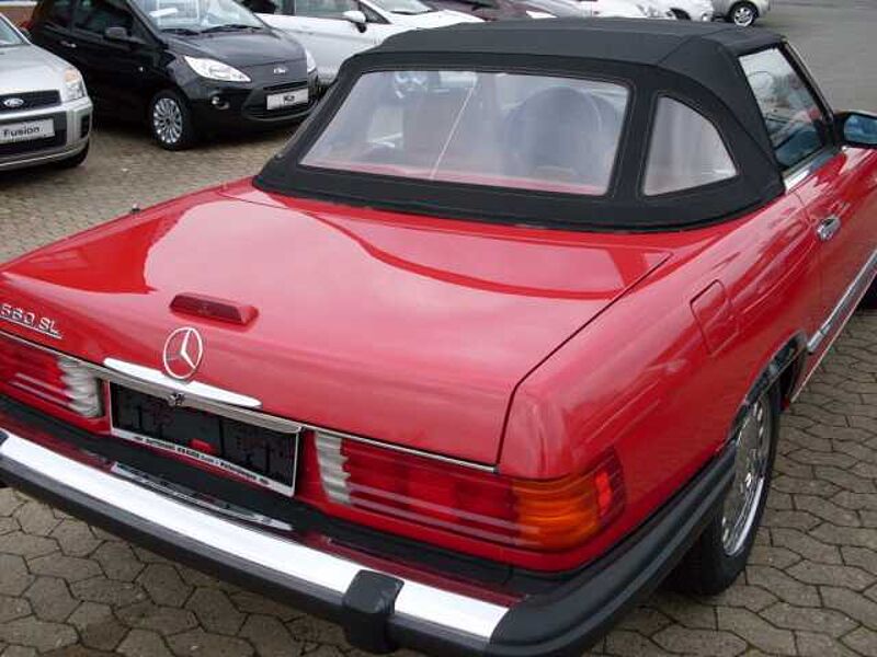 Mercedes-Benz Verkauft : 560 SL W107 Automatic , Roadster/ Klima/ Leder/ TOPZUSTAND