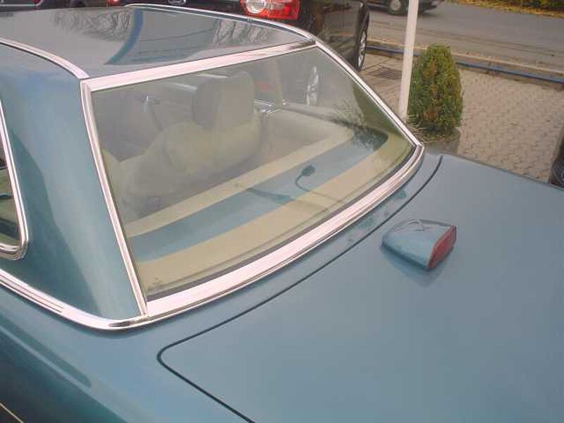 Mercedes-Benz Verkauft : 560 SL W107 Roadster Cabrio V8