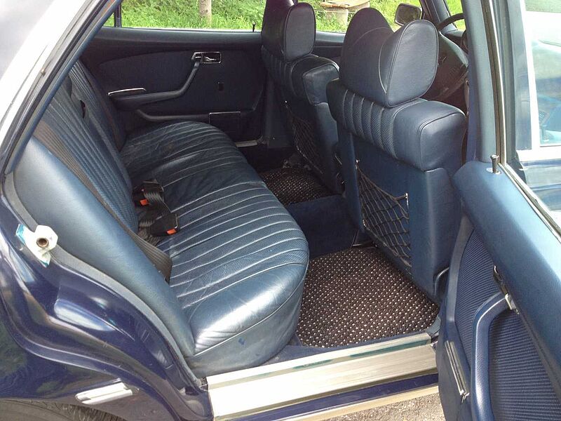 Mercedes-Benz Verkauft : W 116 450 SEL 6.9 V8 Automatic / Klima