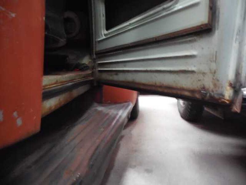 Ford Verkauft : Pickup F1 1952 V8 Flathead  Pick up / Kalifornien / sehr gutes Blech