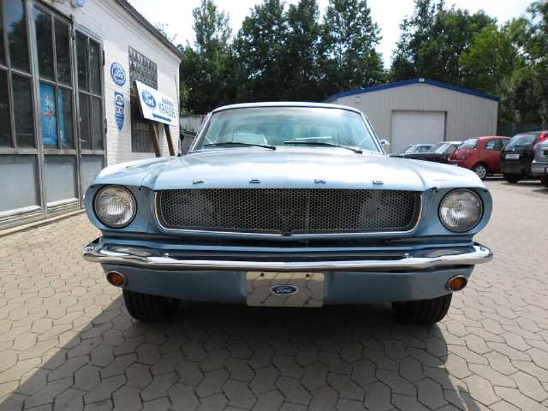 Ford Verkauft : Mustang 1965 V8 Coupe Automatik