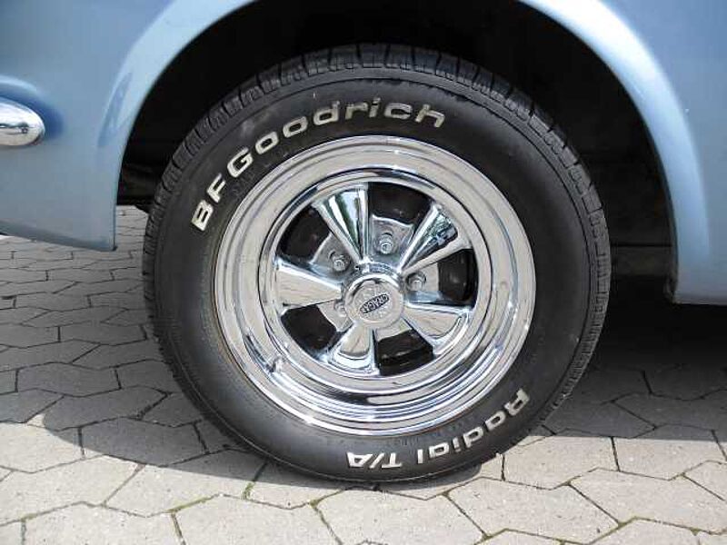 Ford Verkauft : Mustang 1965 V8 Coupe Automatik