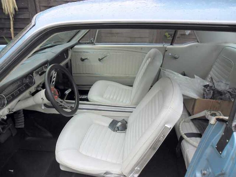 Ford Verkauft : Mustang 1965 V8 Coupe Automatik