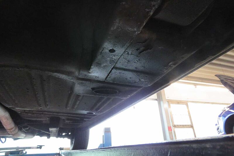 Ford Verkauft : Mustang Coupe 4.7 V8 Automatic