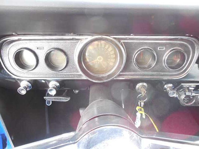 Ford Verkauft : Mustang V8 Coupe 1966 Automatic / Shelby Stripes