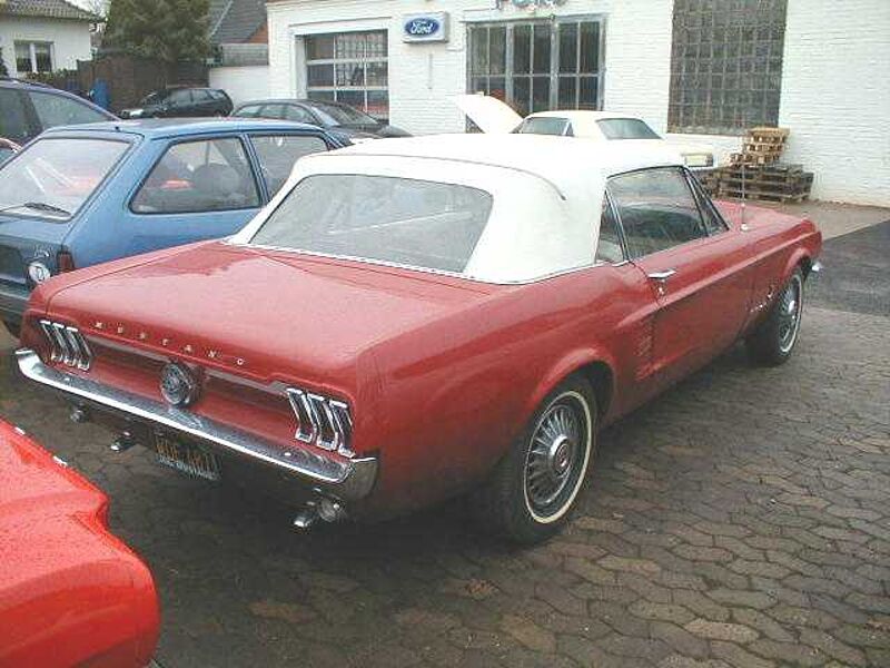 Ford Verkauft : Mustang Cabrio V8 Automatic/ eletr. Dach