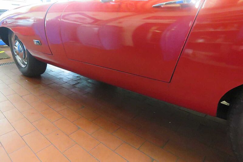 Jaguar Verkauft : E-Typ Roadster XKE 4.2 Ltr. Serie 2