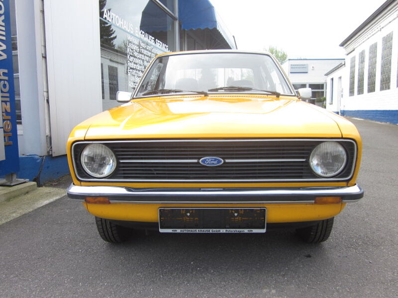Ford Verkauft : Escort 1.3 L Automatic / 1. Hdn. erst 33 TKM