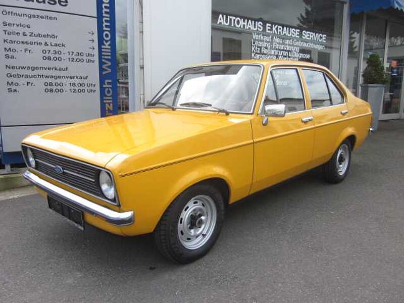 Ford Verkauft : Escort 1.3 L Automatic / 1. Hdn. erst 33 TKM