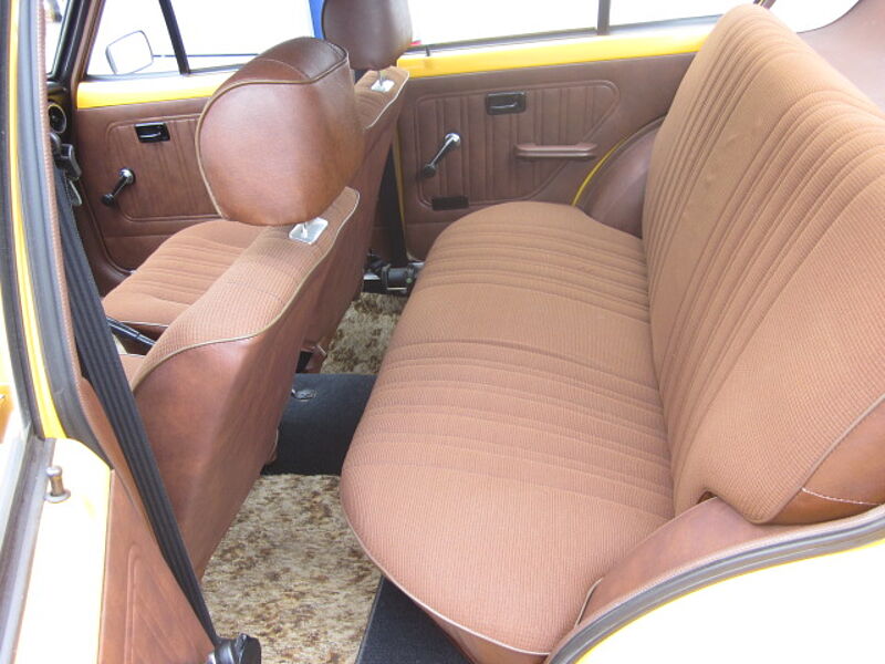 Ford Verkauft : Escort 1.3 L Automatic / 1. Hdn. erst 33 TKM