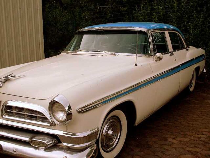 Chrysler VERKAUFT : New Yorker 1955 de Luxe 5.5 Ltr. Hemi-V8, Filmauto in 'Der Vorleser'mit Kate Winslet