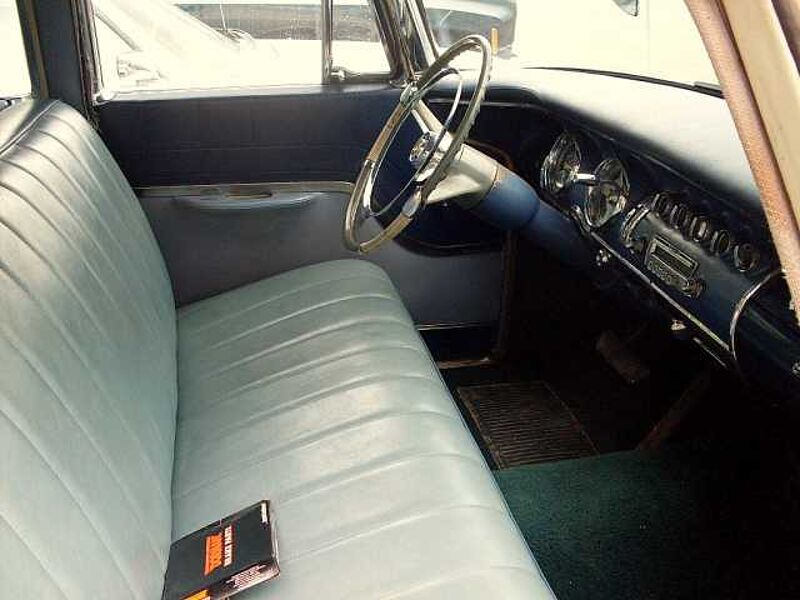 Chrysler VERKAUFT : New Yorker 1955 de Luxe 5.5 Ltr. Hemi-V8, Filmauto in 'Der Vorleser'mit Kate Winslet