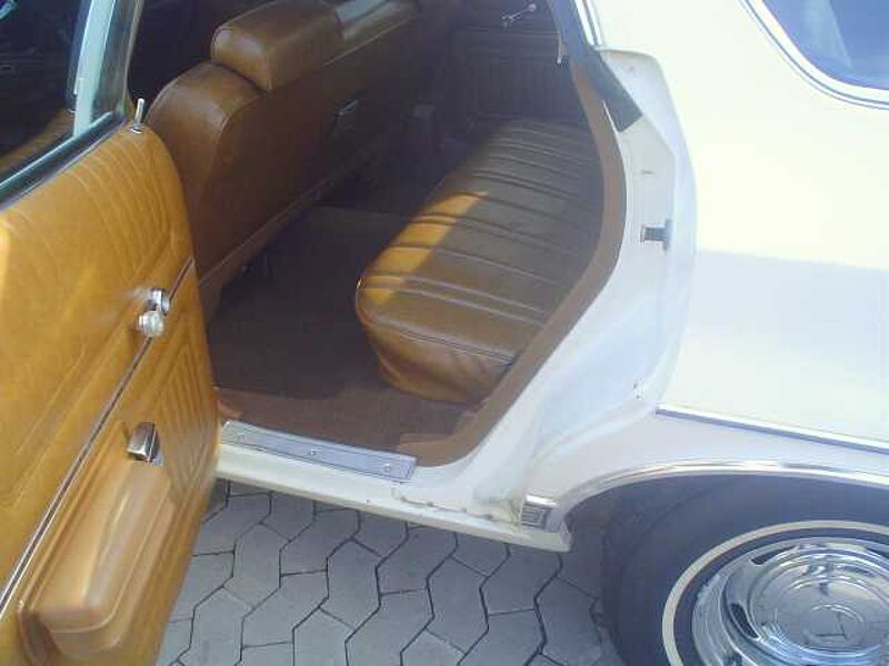 Ford Verkauft : Gran Torino Wagon V8 Klima/ Automatic