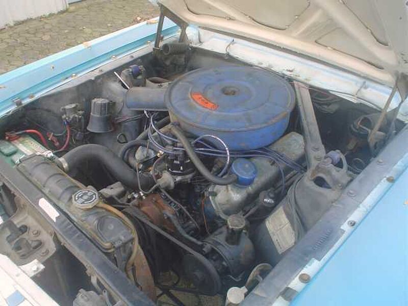 Ford Verkauft : Mustang V8 Automatic