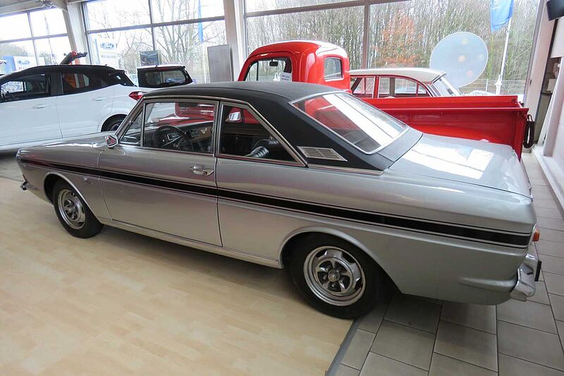 Ford Verkauft : Taunus P6 15M RS Coupe 1970