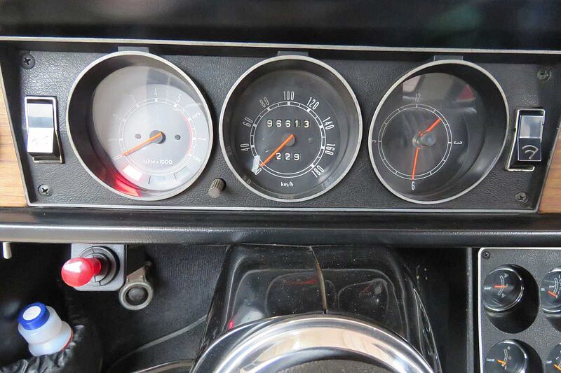 Ford Verkauft : Taunus P6 15M RS Coupe 1970