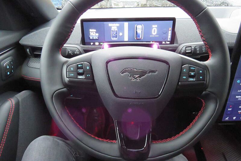 Ford Mustang Mach-E 4x4 B&O 75 kwh -48 % Techno1