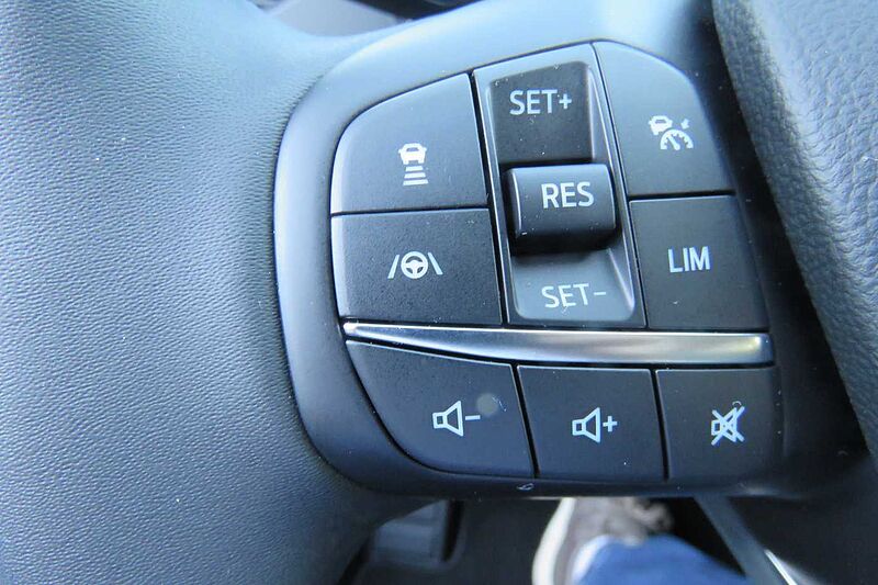 Ford Kuga Automatic TITANIUM Navi -35% AHK 2.1to