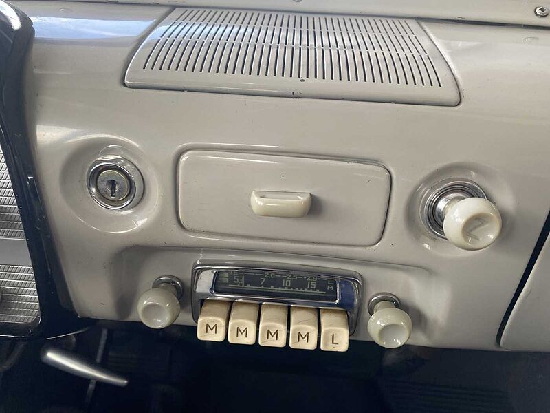 Ford Taunus 15M de Luxe 1957 2. Hdn. 29TKM Faltdach