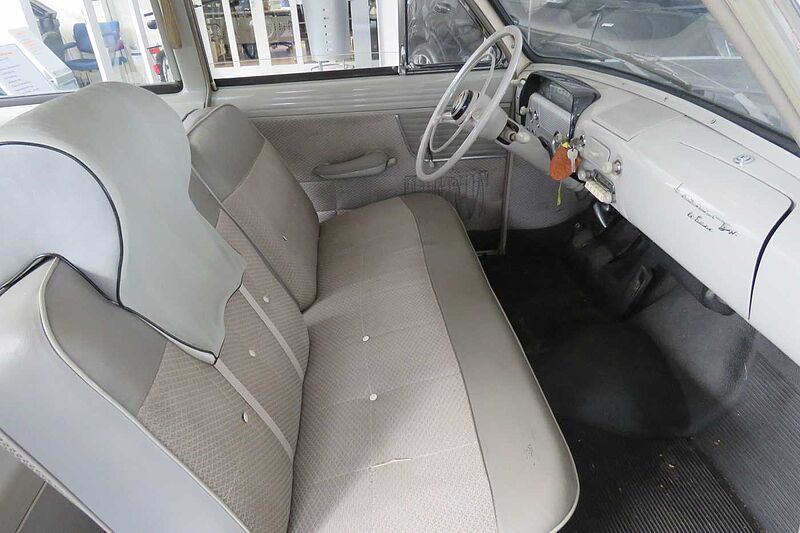 Ford Taunus 15M de Luxe 1957 2. Hdn. 29TKM Faltdach