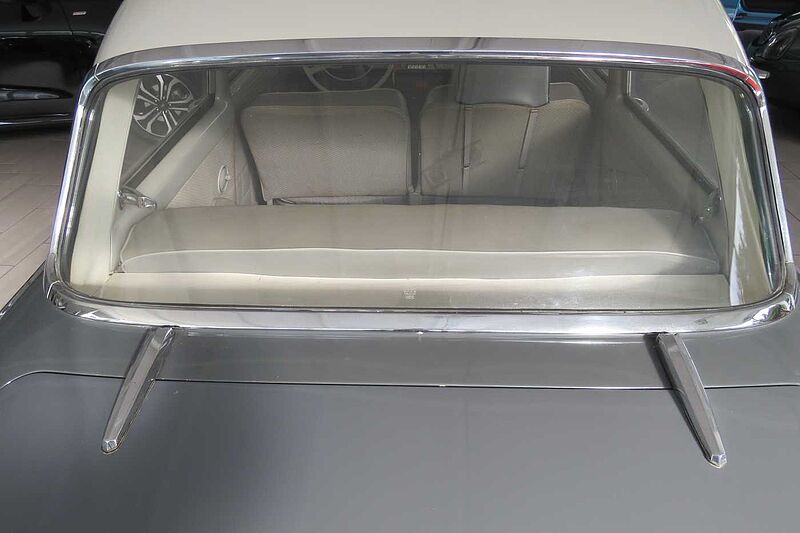 Ford Taunus 15M de Luxe 1957 2. Hdn. 29TKM Faltdach