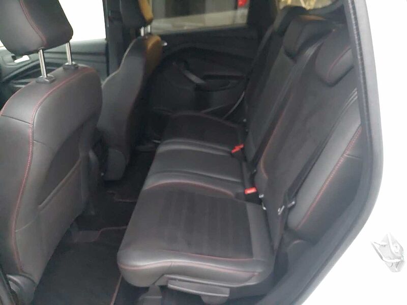 Ford Kuga 1.5 ST-Line/Navi