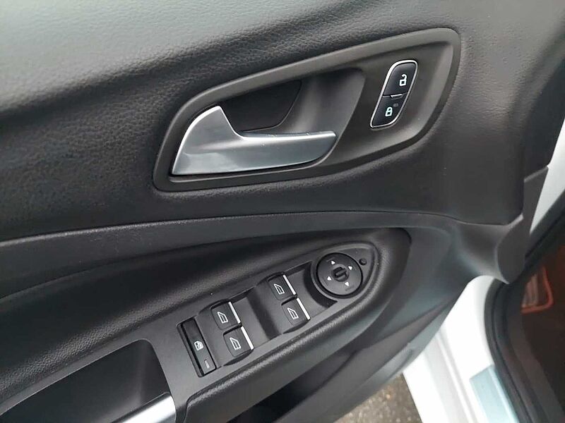 Ford Kuga 1.5 ST-Line/Navi