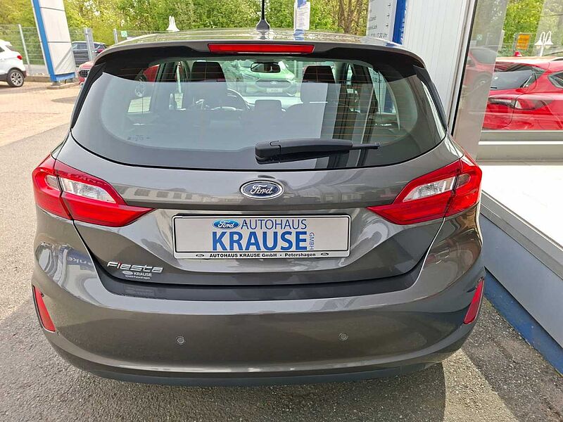 Ford Fiesta 1.1 Cool & Connect 63kw LM