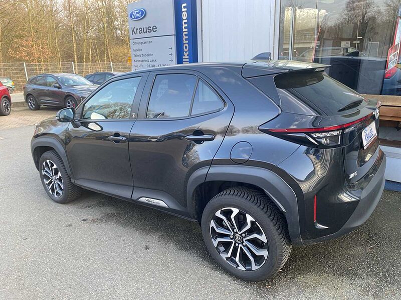 Toyota Yaris Cross Automatic Hybrid 11TKM