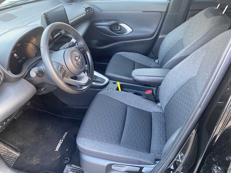 Toyota Yaris Cross Automatic Hybrid 11TKM