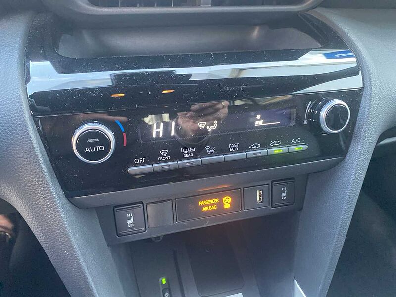 Toyota Yaris Cross Automatic Hybrid 11TKM