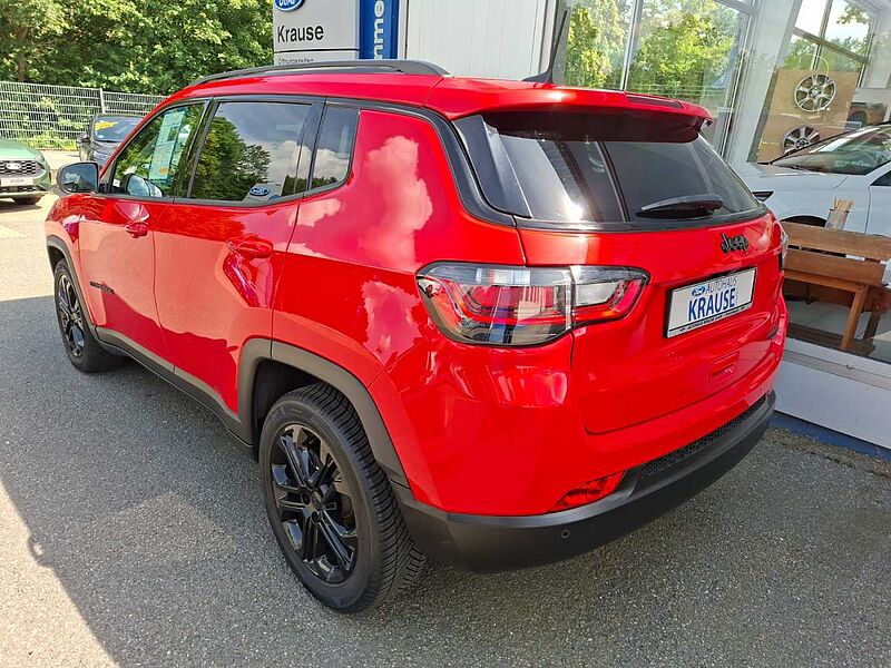 Jeep Compass 1.6 Multijet Night Eagle 1.Hd 28 tkm AHK