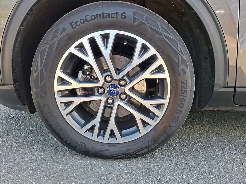 Ford Kuga PHEV TITANIUM Navi AHK RFK