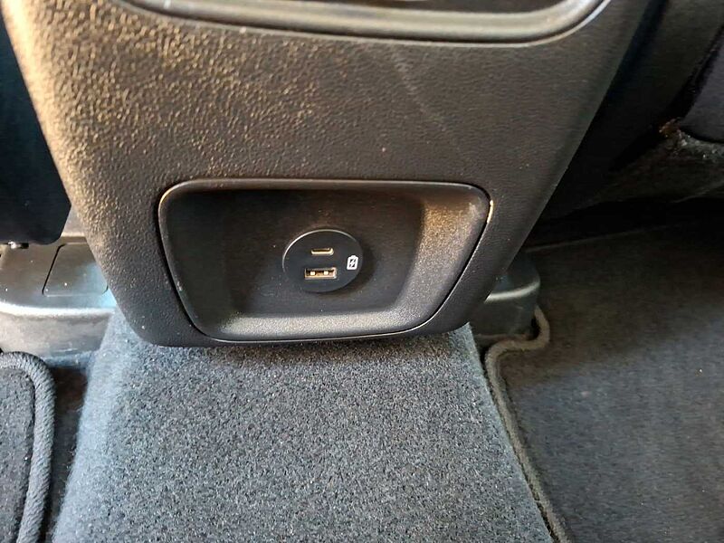 Ford Kuga PHEV TITANIUM Navi AHK RFK