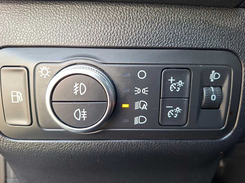 Ford Kuga PHEV TITANIUM Navi AHK RFK