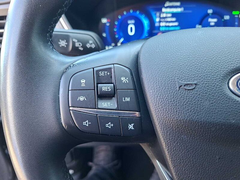 Ford Kuga PHEV TITANIUM Navi AHK RFK