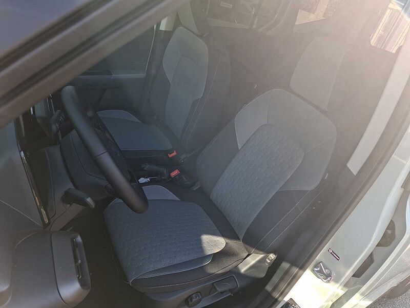 Ford Tourneo Courier Titanium Automatic