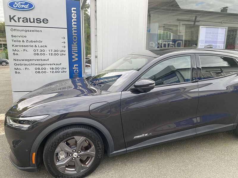 Ford MACH-E Extended Range 99KWH Pano 24TKM AHK