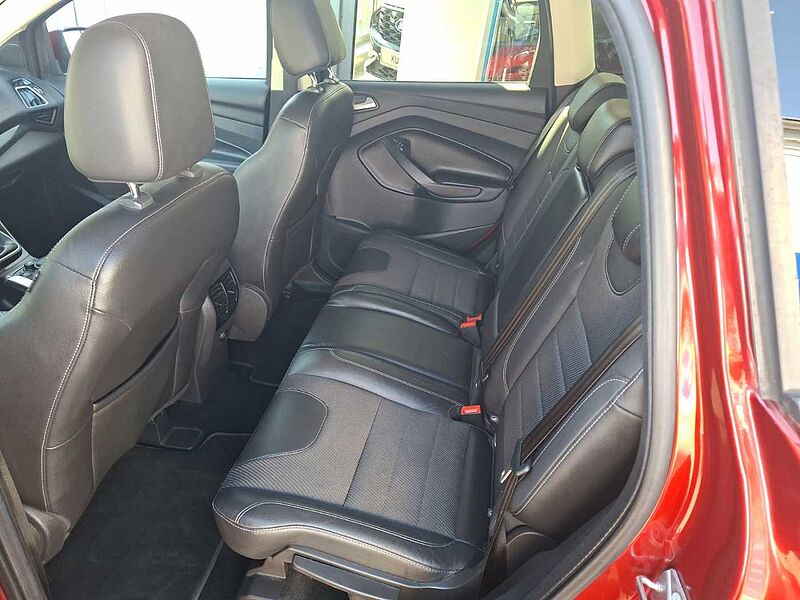 Ford Kuga 1.5 Titanium 1. Hdn. AHK