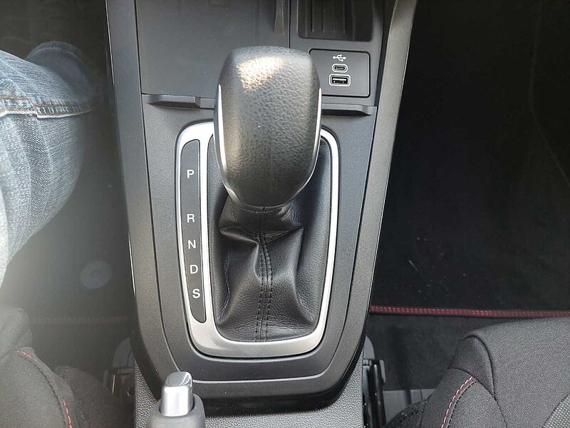 Ford Puma Hybrid ST-Line Automatic