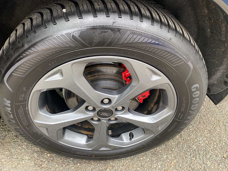 Ford Kuga 1.5 ST-Line X Pano AHK B&O