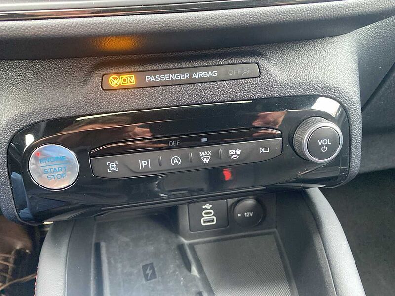 Ford Kuga 1.5 ST-Line X Pano AHK B&O