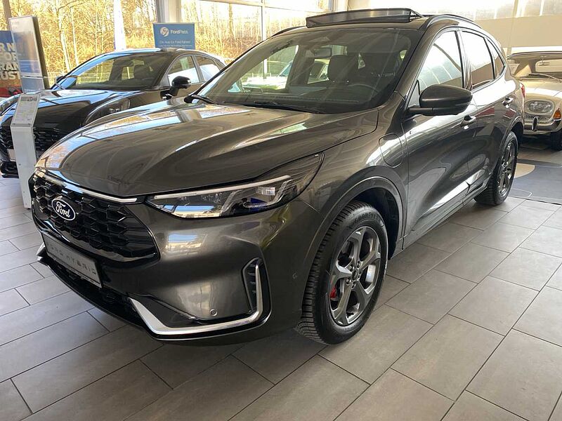Ford Kuga 2.5 PHEV ST-Line X Pano AHK