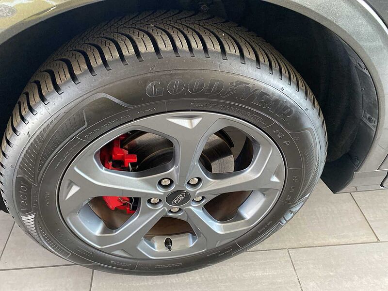 Ford Kuga 2.5 PHEV ST-Line X Pano AHK