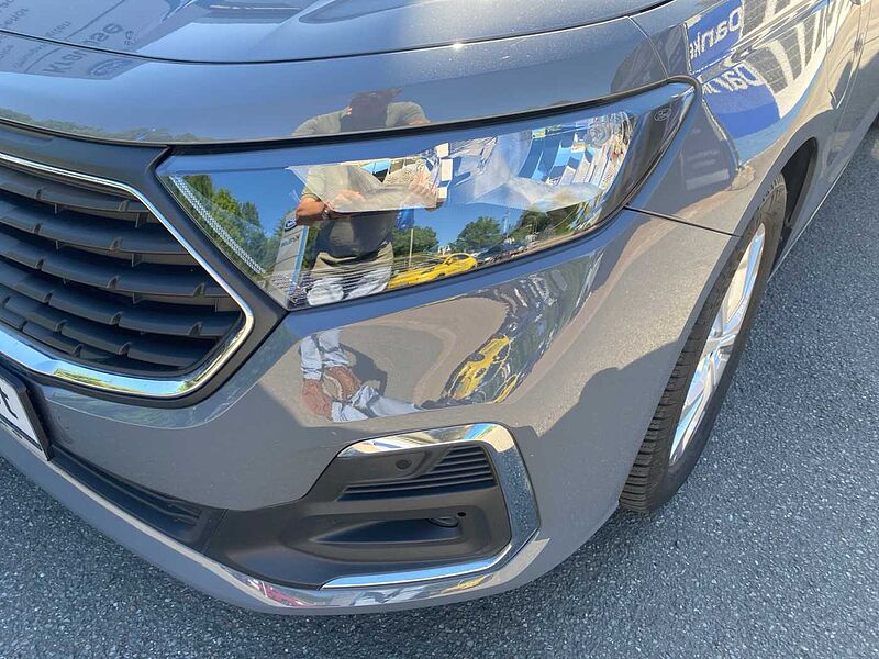 Ford Grand Tourneo PHEV Connect Titanium L2