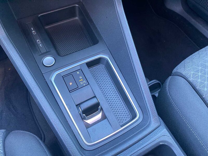 Ford Grand Tourneo PHEV Connect Titanium L2