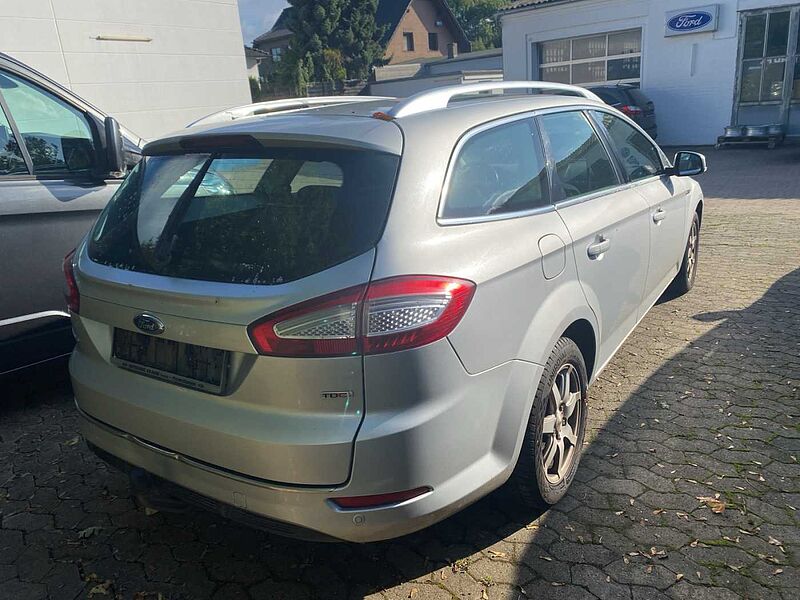Ford Mondeo Titannium 2.0 TDCI Turnier 1. Hdn. AHK