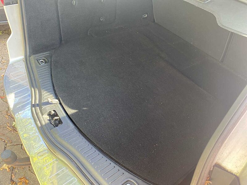 Ford Mondeo Titannium 2.0 TDCI Turnier 1. Hdn. AHK